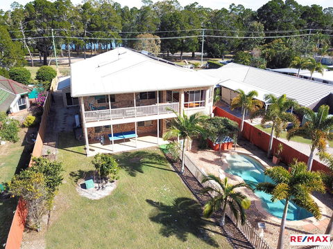 Waterfront At White Patch - Holiday Adelaide 32