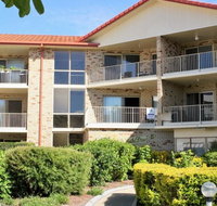 Spacious unit with views of Pumicestone - Wattle Ave Bongaree - Holiday Adelaide
