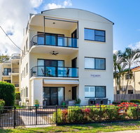 Waterfront views from private rooftop balcony - Bayview South Esp Bongaree - Holiday Adelaide
