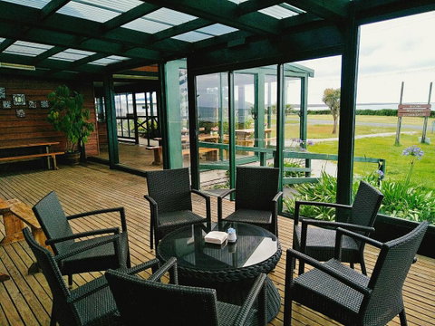 Baudins Accommodation And Restaurant - Holiday Adelaide 21