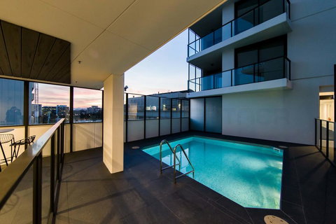 Highgate CBD Apartment - Holiday Adelaide 1