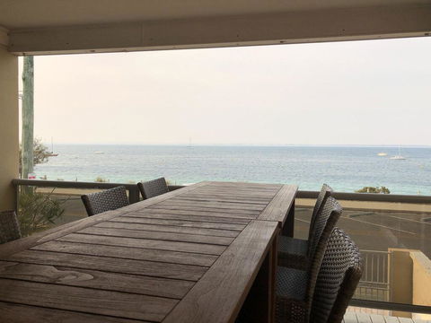 'Mooring Two Upstairs', 23 Shoal Bay Rd - Stunning Views, WIFI, Air Conditioning And Boat Parking - Holiday Adelaide 1