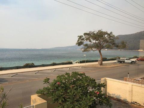 'Mooring Two Upstairs', 23 Shoal Bay Rd - Stunning Views, WIFI, Air Conditioning And Boat Parking - Holiday Adelaide 2