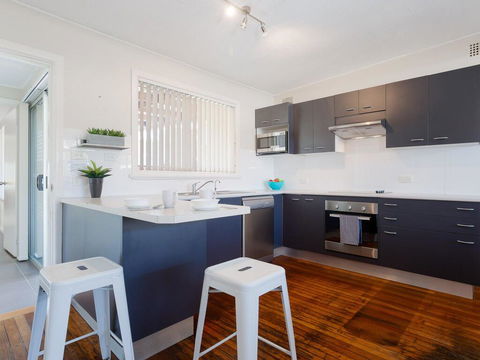 'Shoalz', 28 Rigney Street - Renovated Pet Friendly Cottage & Boat Parking - Holiday Adelaide 3