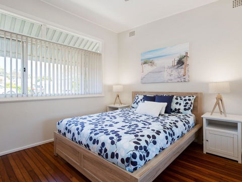 'Shoalz', 28 Rigney Street - Renovated Pet Friendly Cottage & Boat Parking - Holiday Adelaide 1