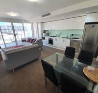 just listed Bolton St 1br 350m walk to Newcastle beach  Wifi end Eand - Holiday Adelaide