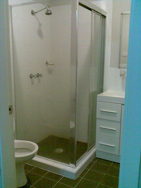 0ne Master In 3 Br. Apartment - Holiday Adelaide 3