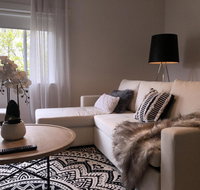 1 Bedroom Art Deco Apt With Study - Holiday Adelaide