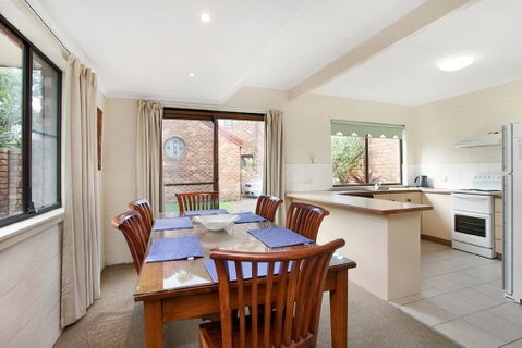 1/63 Shirley Street, Byron Bay - Mango Tree - Holiday Adelaide 2