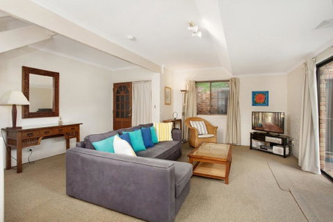 1/63 Shirley Street, Byron Bay - Mango Tree - Holiday Adelaide 1