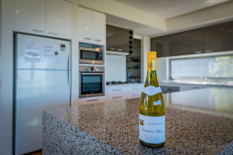 10 Sands Bvd - Holiday Adelaide 2