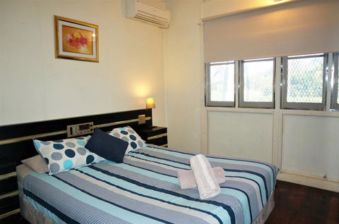 10 Tautog Street House And Unit - Separate Self-contained Unit - Holiday Adelaide 3