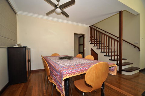 11 Barkala St. Dalmeny - Holiday Adelaide 3