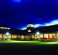 13th Beach Golf Lodges - Holiday Adelaide