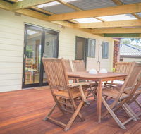 17 Broadbeach Drive - Free WiFi - Holiday Adelaide