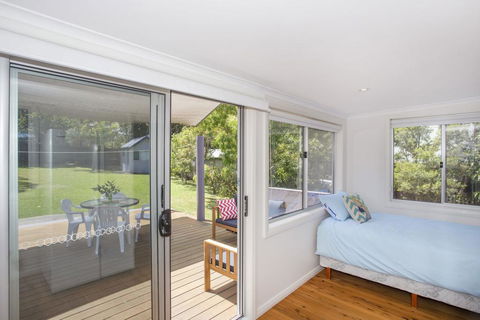 17A Crescent St ULLADULLA - Holiday Adelaide 2