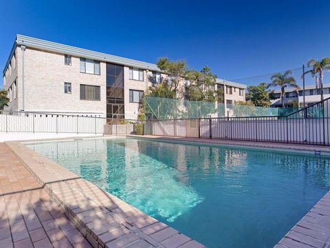 2 'The Dunes', 38 Marine Drive - Pool, Tennis Court And So Close To The Beach - Holiday Adelaide 1