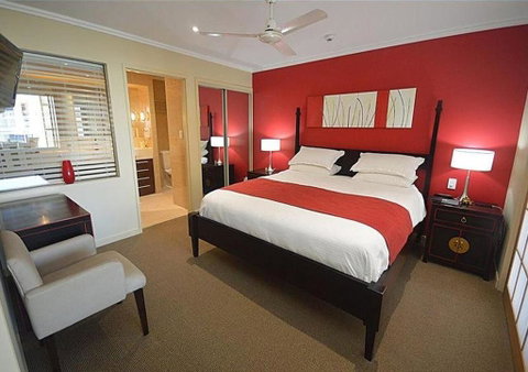 2 BDR/Apt/Foxtel/WiFi/Pool/parking/Spa/Hervey Bay - Holiday Adelaide 1