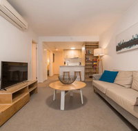2 Bedroom Apartment Seconds From Valley - Holiday Adelaide