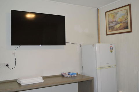 2 Lakeview Plaza - Holiday Adelaide 1