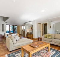2/21-25 Fletcher Street - Casablanca at Bogarts - Holiday Adelaide