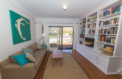 20 Lady Bay Road - Holiday Adelaide 0