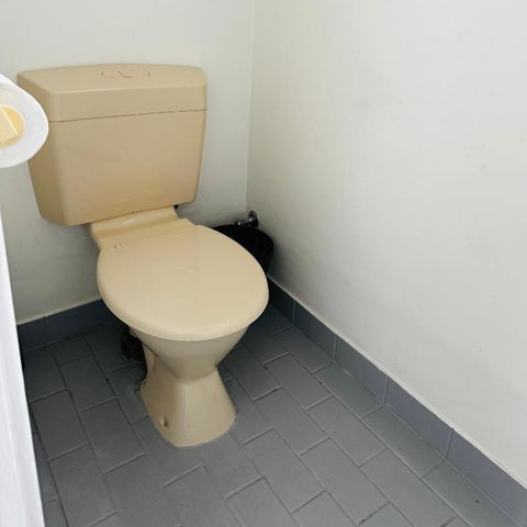 Birkinshaw Villa ( 3 Bedroom With Parkings ) - Holiday Adelaide 4