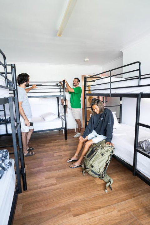 CALI Backpackers - Holiday Adelaide 3