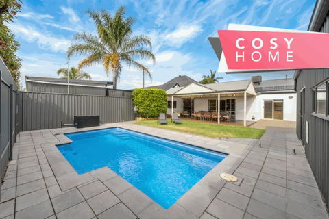 Coopers Cottage - Private Pool With Guest House - Holiday Adelaide 0
