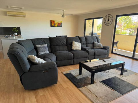 Cowell Townhouse Apartments - Holiday Adelaide 1