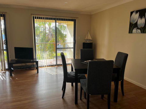 Cowell Townhouse Apartments - Holiday Adelaide 3