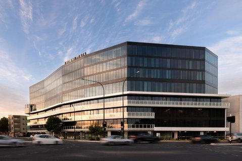 Crowne Plaza Adelaide Mawson Lakes, An IHG Hotel - Holiday Adelaide 0