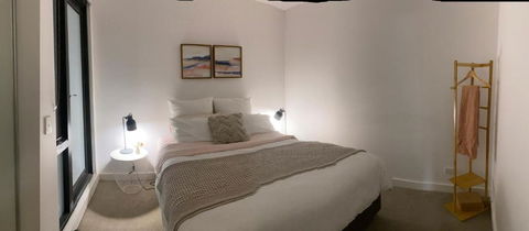 Deluxe Apartment In The Heart Of Heidelberg - Holiday Adelaide 4