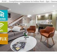 3 BDR Stylish City Retreat // Close to All and Everything in Canberra - Holiday Adelaide