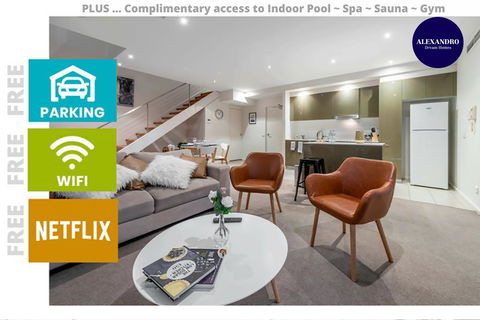 3 BDR Stylish City Retreat // Close To All And Everything In Canberra - Holiday Adelaide 0