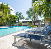 3 Bedroom Ultimate Luxury Waterfront - Holiday Adelaide