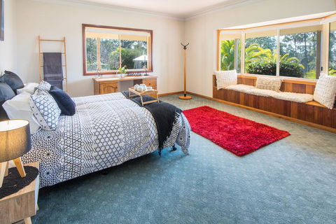 32 Zachary Drive Farm Stay Iconic Water Views - Holiday Adelaide 1