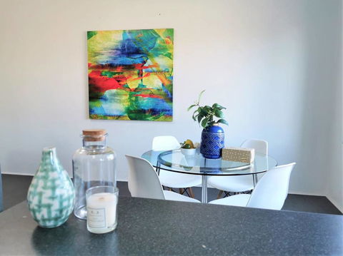 4 South Pacific 2 Bedrooms - Holiday Adelaide 3