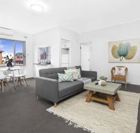 4 South Pacific 2 Bedrooms - Holiday Adelaide