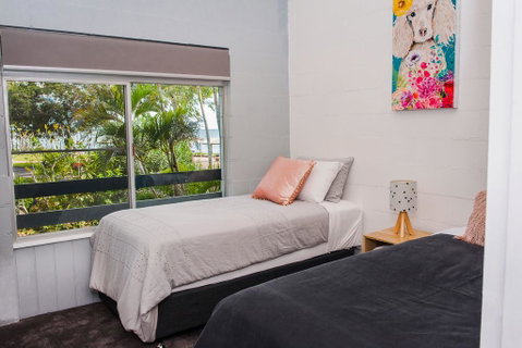 454 Charlton Esplanade Apartment - Holiday Adelaide 1