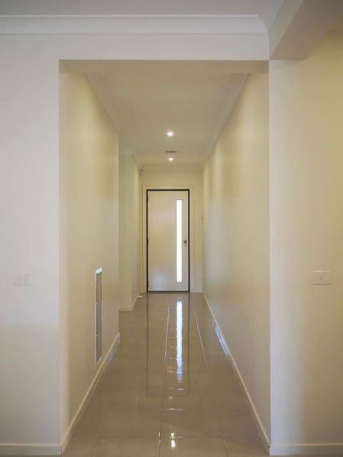 5 Bed 2 Bath Big House - Holiday Adelaide 3