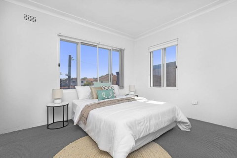 8 South Pacific 2 Bedrooms - Holiday Adelaide 2