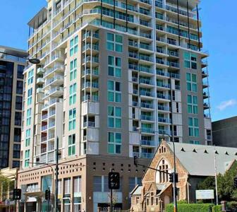 96 North Terrace Stylish Penthouse Apartment - Holiday Adelaide 0