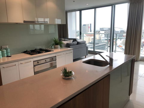 96 North Terrace Stylish Penthouse Apartment - Holiday Adelaide 1