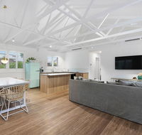 A PERFECT STAY - Sunset Beach - Summer Breeze - Holiday Adelaide