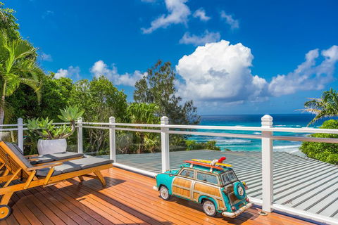 A PERFECT STAY - The Palms At Byron - Views Over Wategos Beach - Holiday Adelaide 0