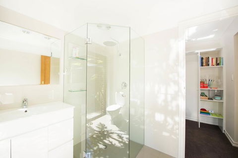 A Suite Spot In The Hills - Holiday Adelaide 2