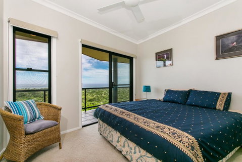 A SWEET ESCAPE - Above Byron - Holiday Adelaide 1