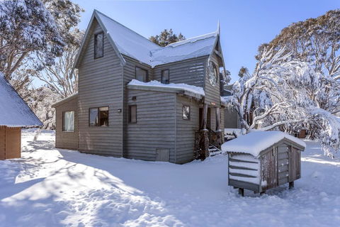 Aaragon - Holiday Adelaide 0