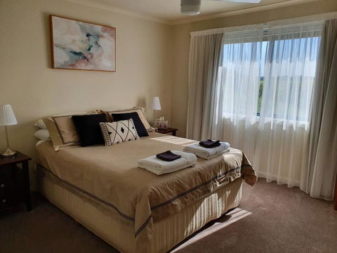 Abalone Guest Accommodation - Holiday Adelaide 2